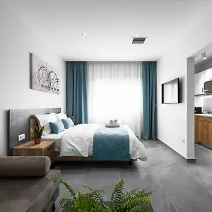 Factory Inn, Nilie Hospitality Mgmt Daire