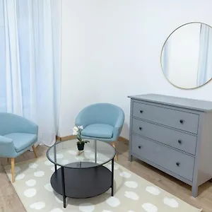Second District Charming Flat Vienna